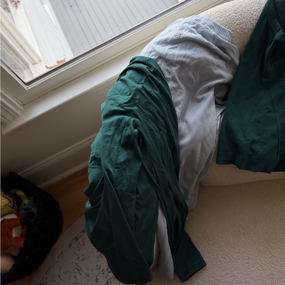 Lululemon bundle - Picture 4 of 6